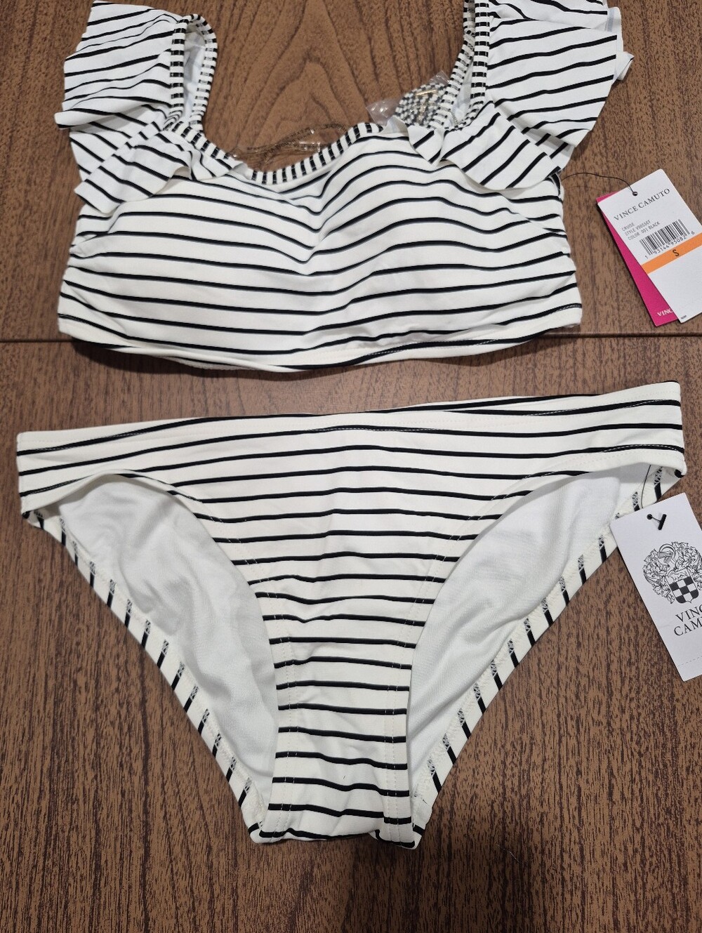 NWT Vince Camuto Cruise 2 Piece Striped Swimsuit - Picture 3 of 14